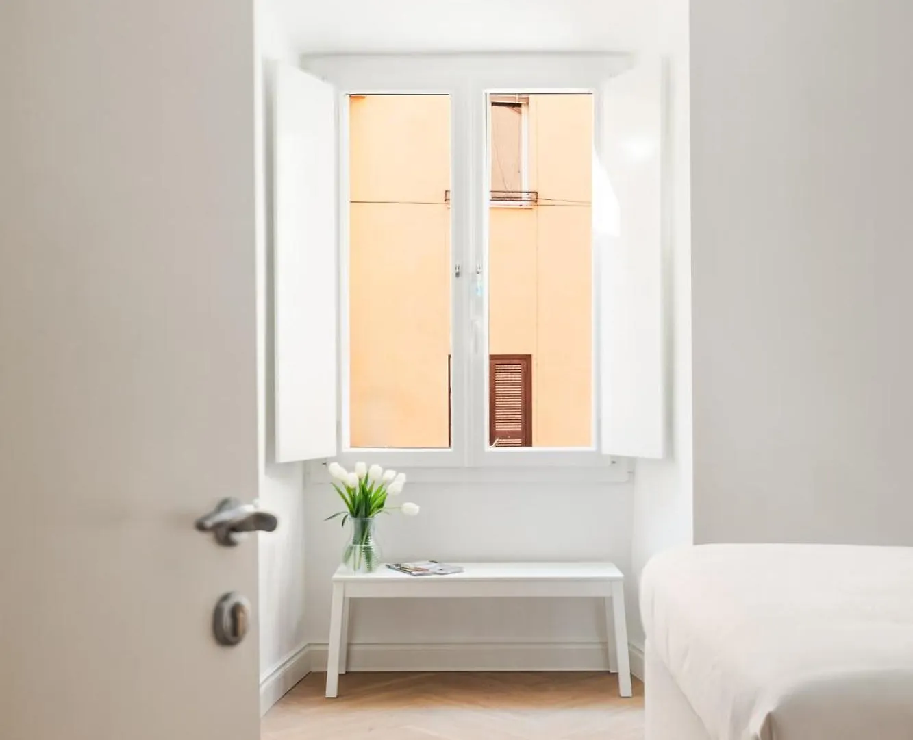 Iflat New Spacious & Classy Apartment In Monti ローマ イタリア