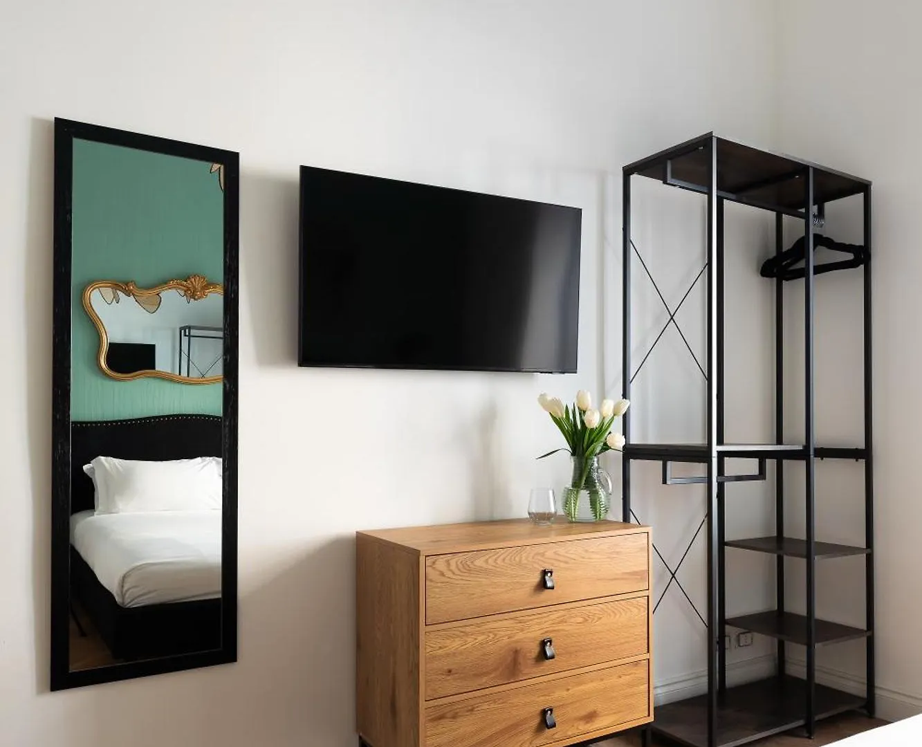 Iflat New Spacious & Classy Apartment In Monti ローマ
